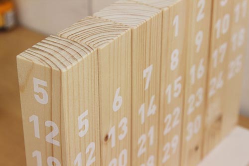 木塊臺(tái)歷設(shè)計(jì) 4